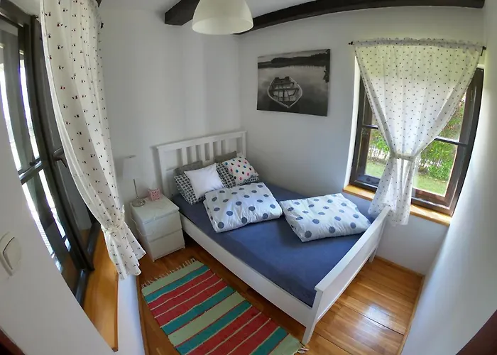 Zbychowka Holiday home *